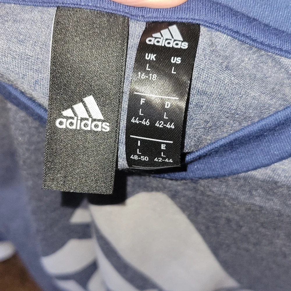 ADIDAS bundle - Picture 3 of 4